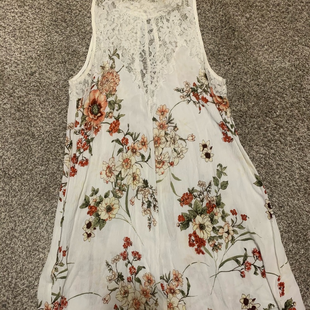 💕 Buckle tank - size S - EUC